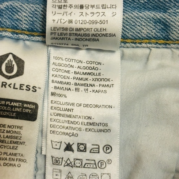 LEVIS 501 Blue Distressed Ripped Highwaisted Shorts SZ 29 Like NEW - Picture 8 of 8